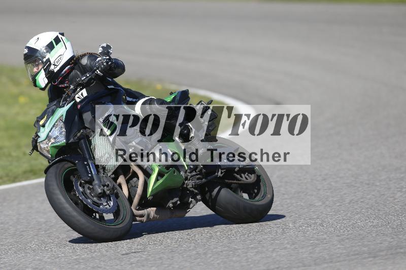 /45 15.09.2026  Trackday Domi Aegerter Trackday ADR/Gruppe gelb/83